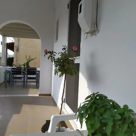 דירה μichaella House Glinado Naxos